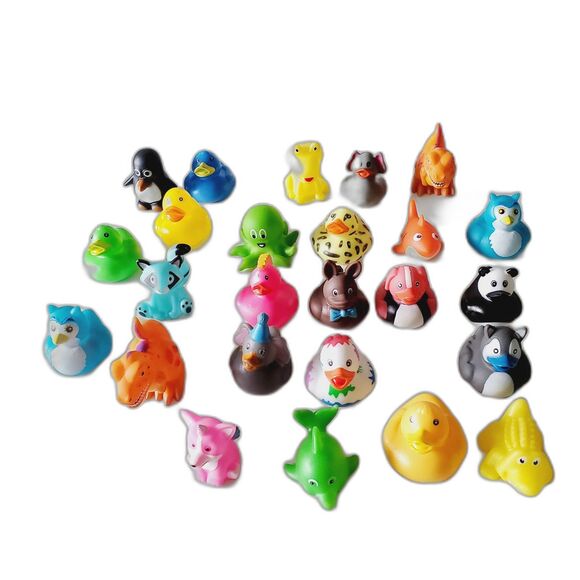 Duck and Assorted Figurines Bundle 26 pcs GUC - Picture 2 of 16
